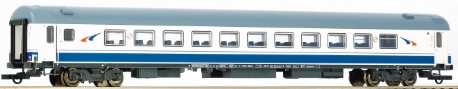 Express train passenger car 1st class<br /><a href='images/pictures/Roco/Roco-64596.jpg' target='_blank'>Full size image</a>